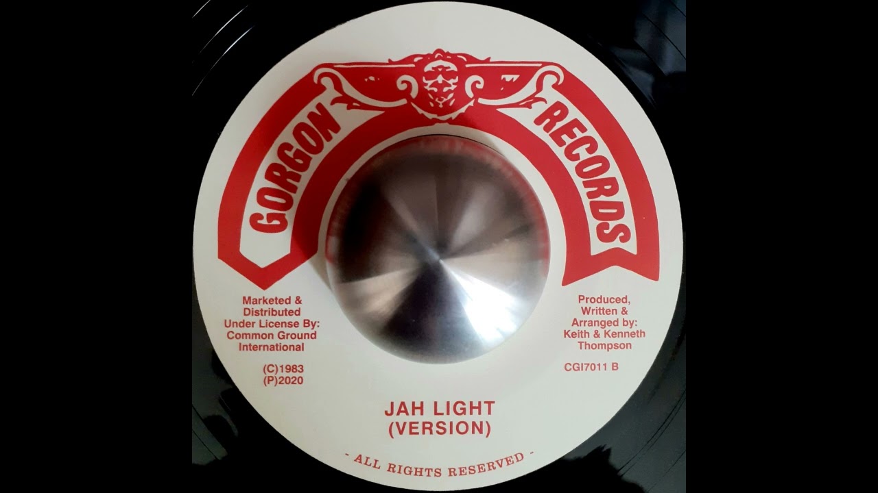 TWIN ROOTS - Jah Light / Version 1983