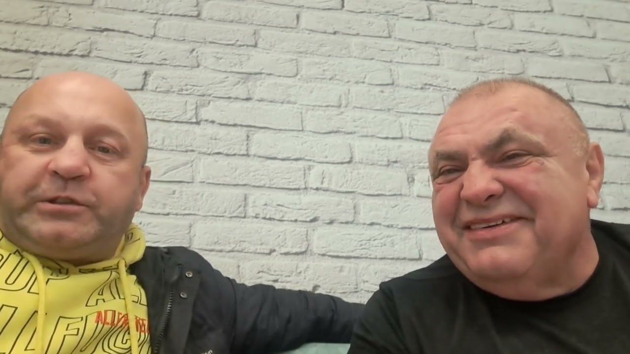 Mięsny kolejny raz obnażony!!!  Kr&oacute;lowa zn&oacute;w naga!!!
