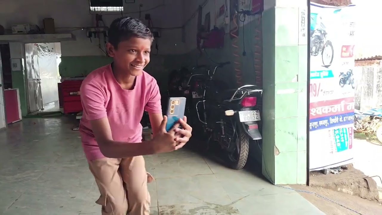 Aaj Ritesh Ko Pata Hi Nahin tha Ki Me Vlog Start Karne Wala Hu.