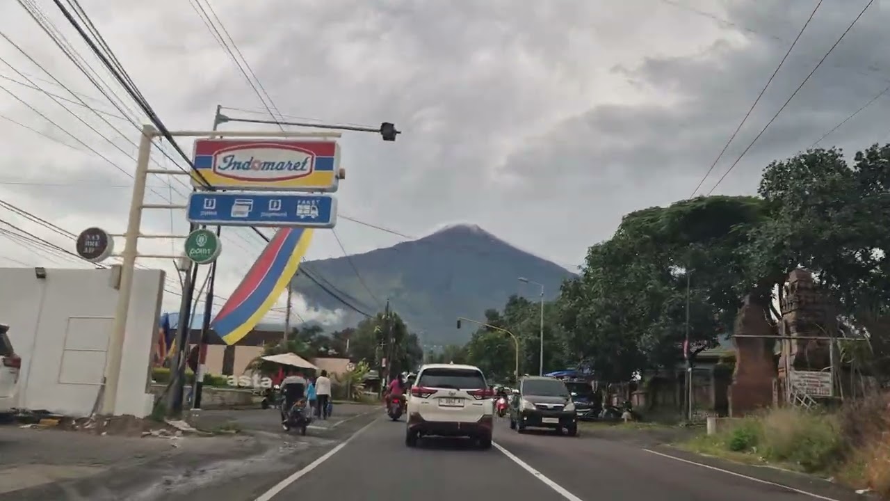 Pacet mojokerto banyune anget atiku nelongso, indonesia, jawa timur, waktu indonesia barat.