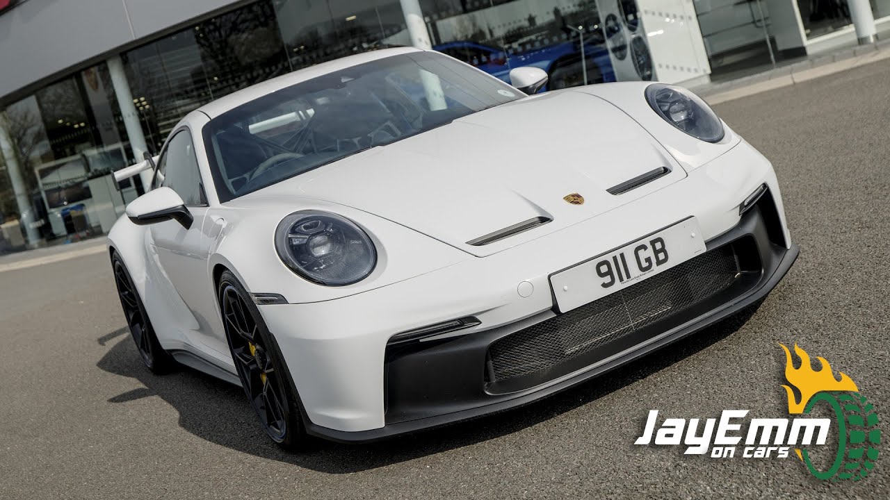 Обзор Porsche 911 992 GT3 Road — почти идеально, но чего не хватает?