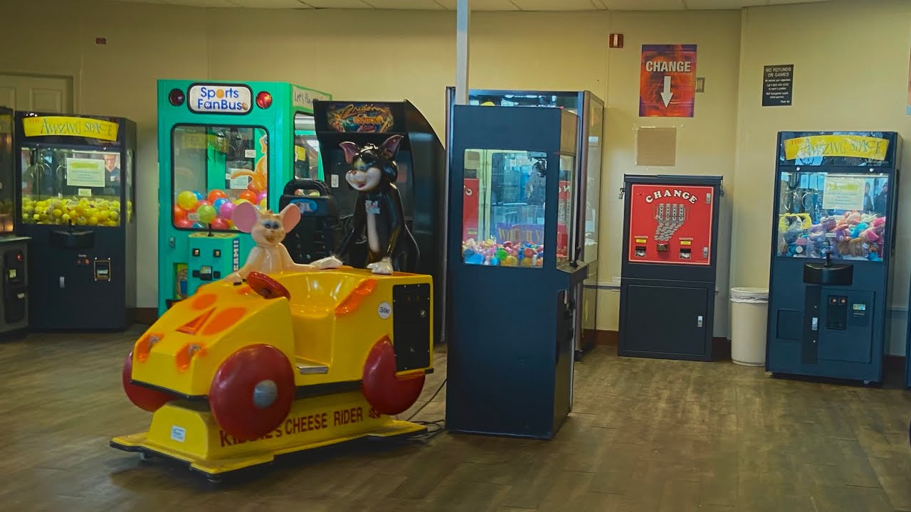 Liminal Spaces (Arcades)