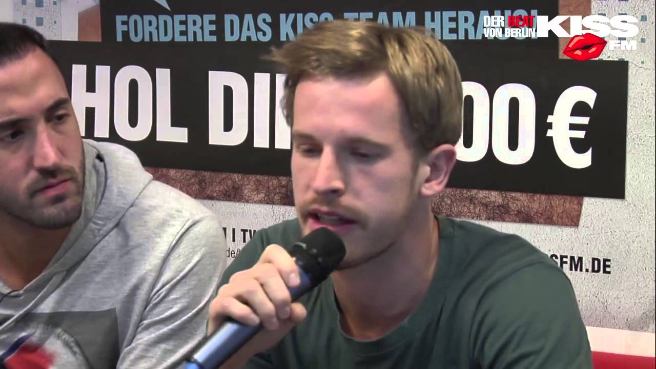 2. Sind Bushidos Texte jugendgefährdend? -  Das längste Interview der Welt auf 98.8 KISS FM
