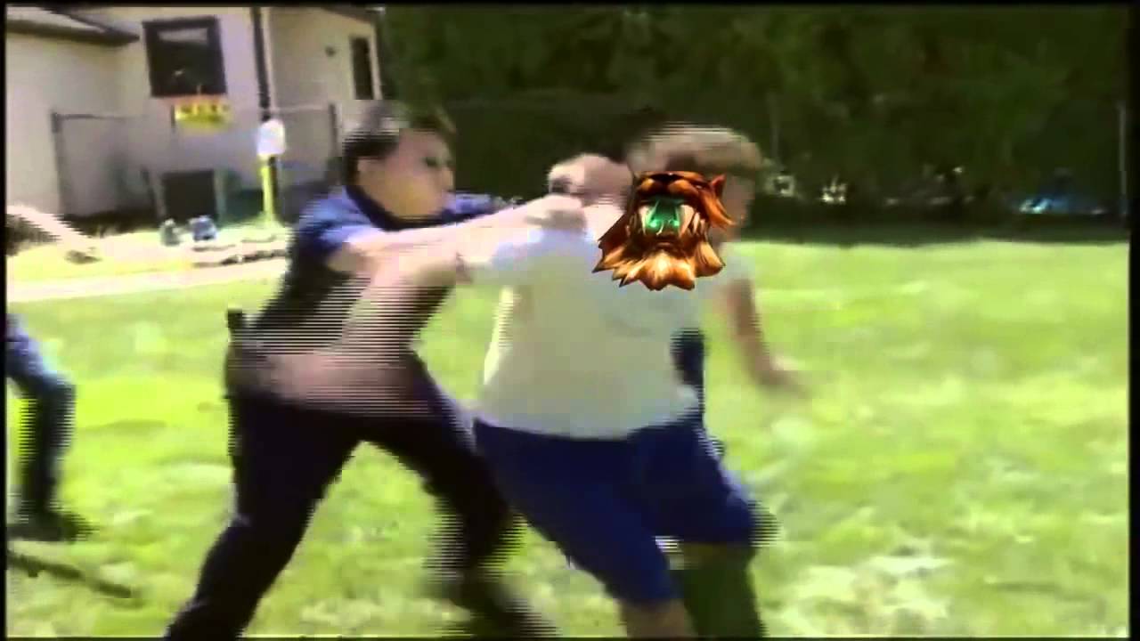 Ganking Trick2g in real life
