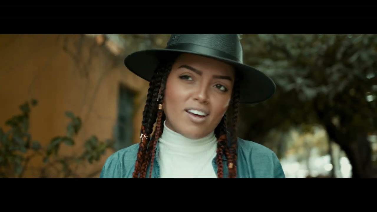 Joy Martinez - Coraz&oacute;n Roto (Video Oficial) 💔