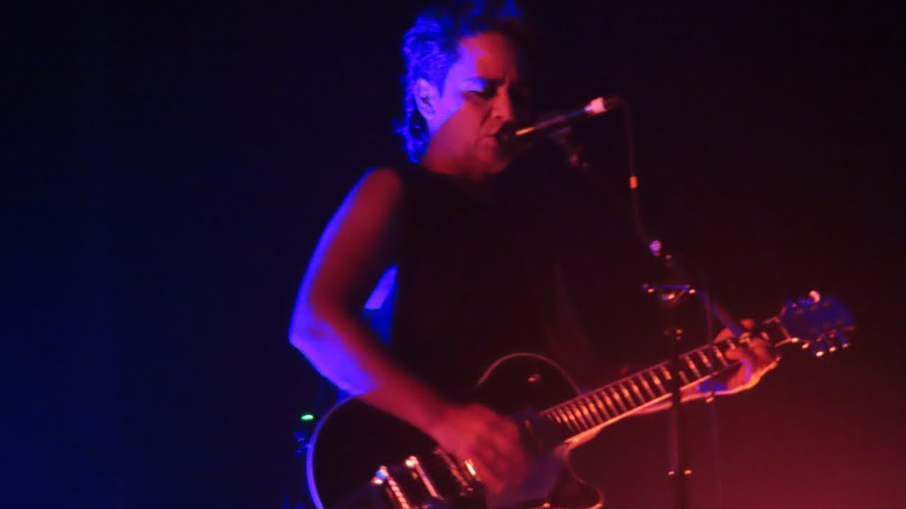 She Past Away - Live Medley (Paris, 13.09.2025)