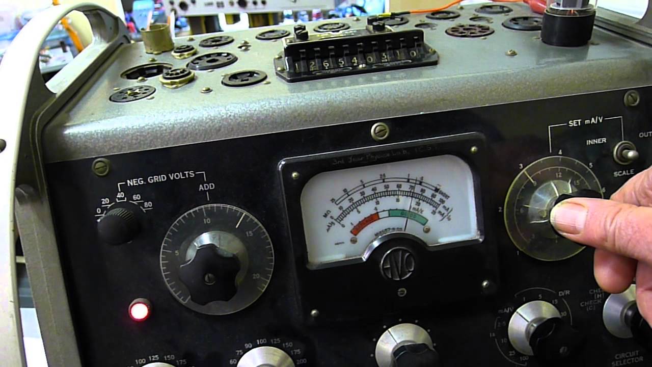 EL34 test on AVO Mk3 Valve tester.