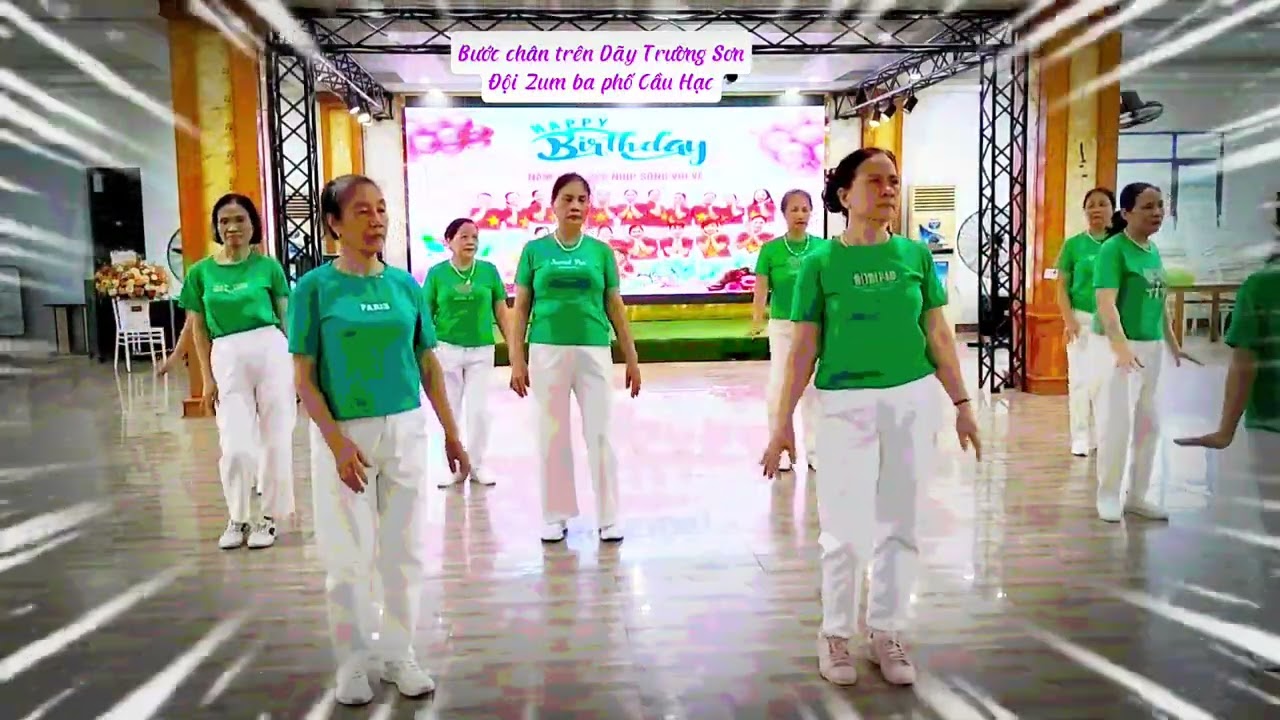 Dân vũ , bước chân trên Dãy Trường Sơn, Minh Hoàng dân vũ và shuffle dance