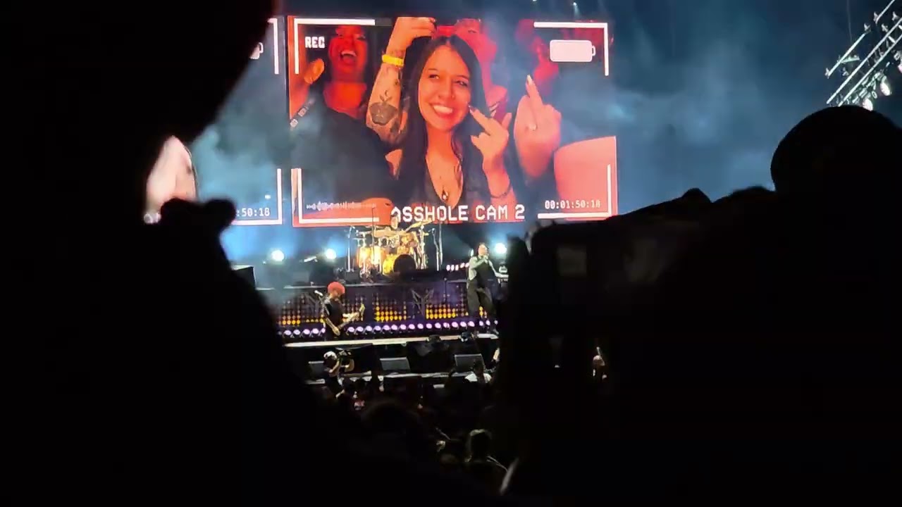 Falling in reverse-asshole. albuquerque,nm  9/23/2025 live