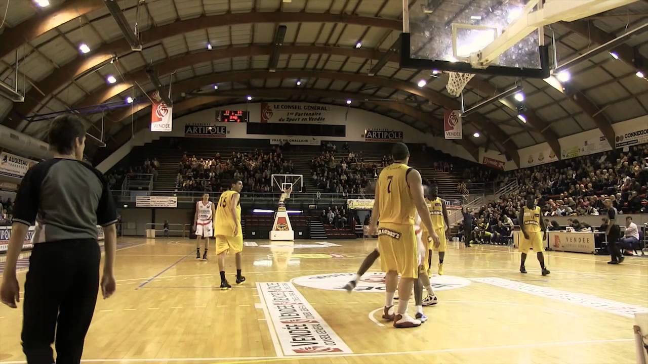 Clip de la Ville de Challans / 2013 - Pr&egrave;s de vous, pr&ecirc;ts pour vous !