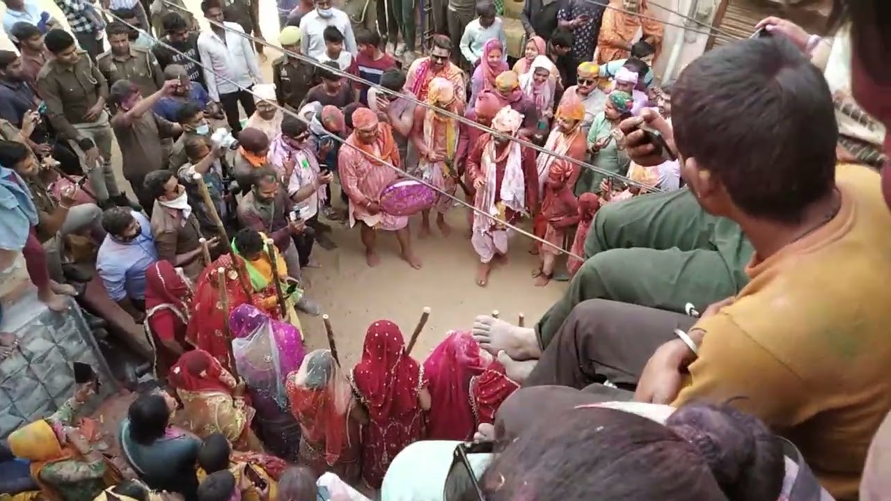 nand grram k gwale or barsane ki gopiya.                  Jo log nye h wo please subscribe jarur kre