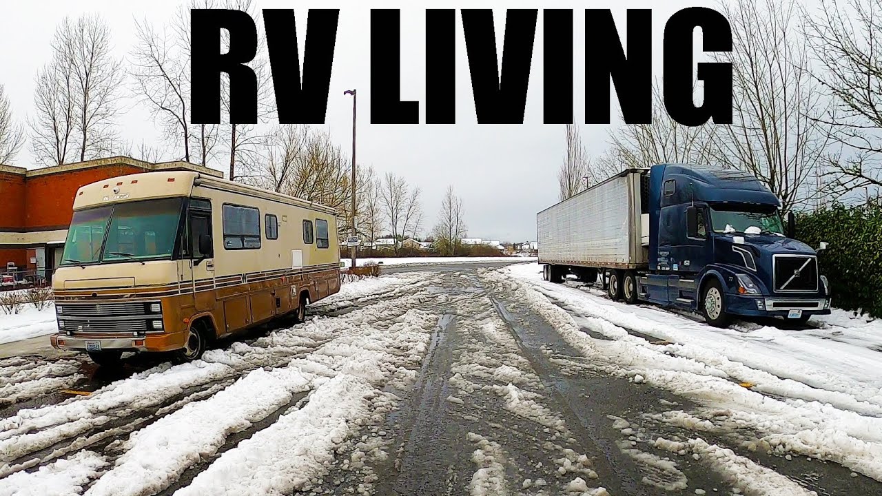 Winter Boondocking || RV Living