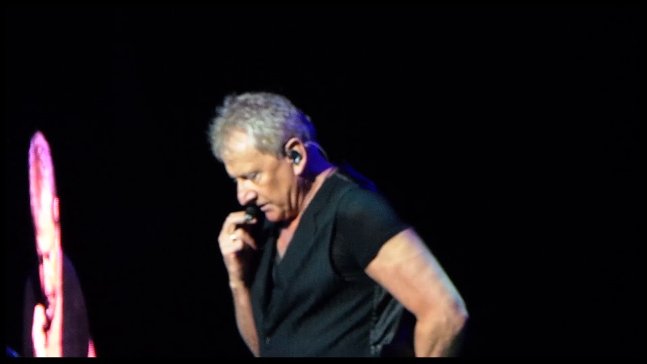INVISIBLE (Air Supply | 2018 Momentum Live MNL)