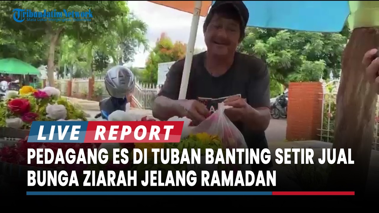 Jelang Ramadan, Pedagang Es di Tuban Banting Setir Jual Bunga Ziarah, Sehari Laku 1.000 Bungkus