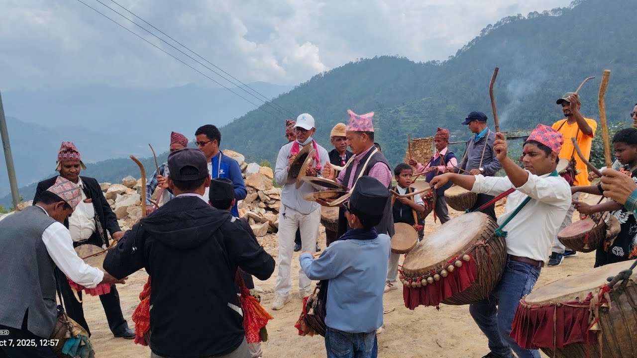 पिल्क का दमाहा देउलि मेलातिर जादै
