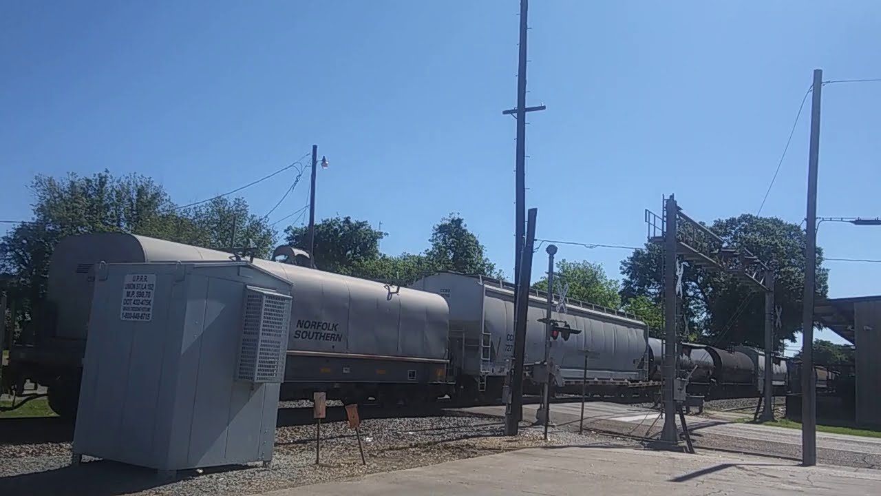 UP C44AC 6644 / NS (NS) EB - DeQuincy Sub - 4/20/2019 [10:07am]