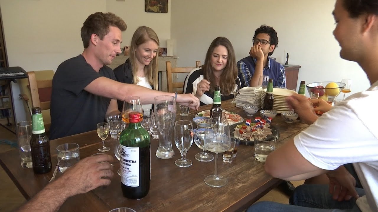 Laat een toerist mee-eten