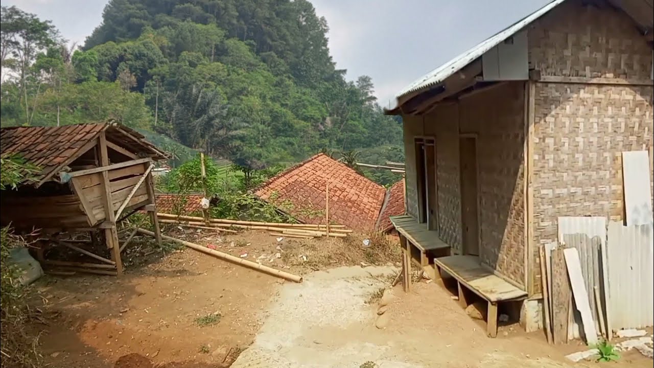 Menjelajahi Kampung Terpencil Di Atas Gunung, Suasana Pedesaan Kabupaten Bogor