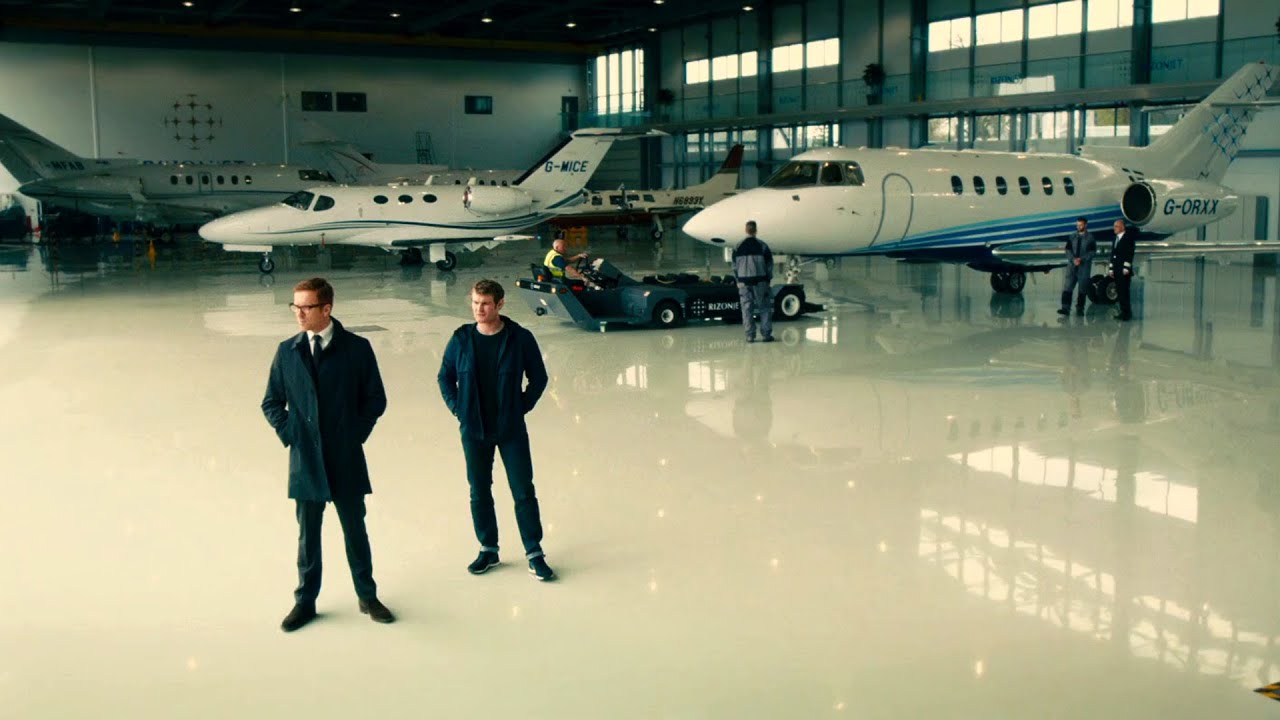 Russian Mafia Money Launderer Turns to British Mi6 to Save His Family | Crime Movie Recap