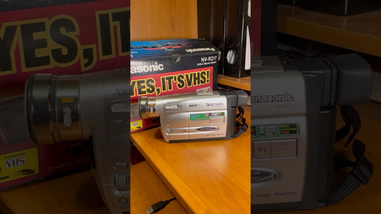 Panasonic NV-RZ17 VHS-C Movie Camera