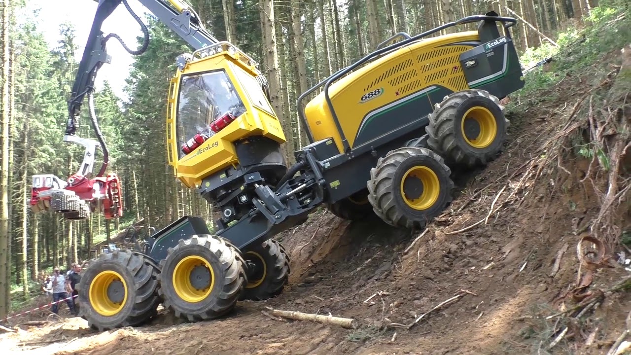Eco Log 688 with T-WINCH 10.1