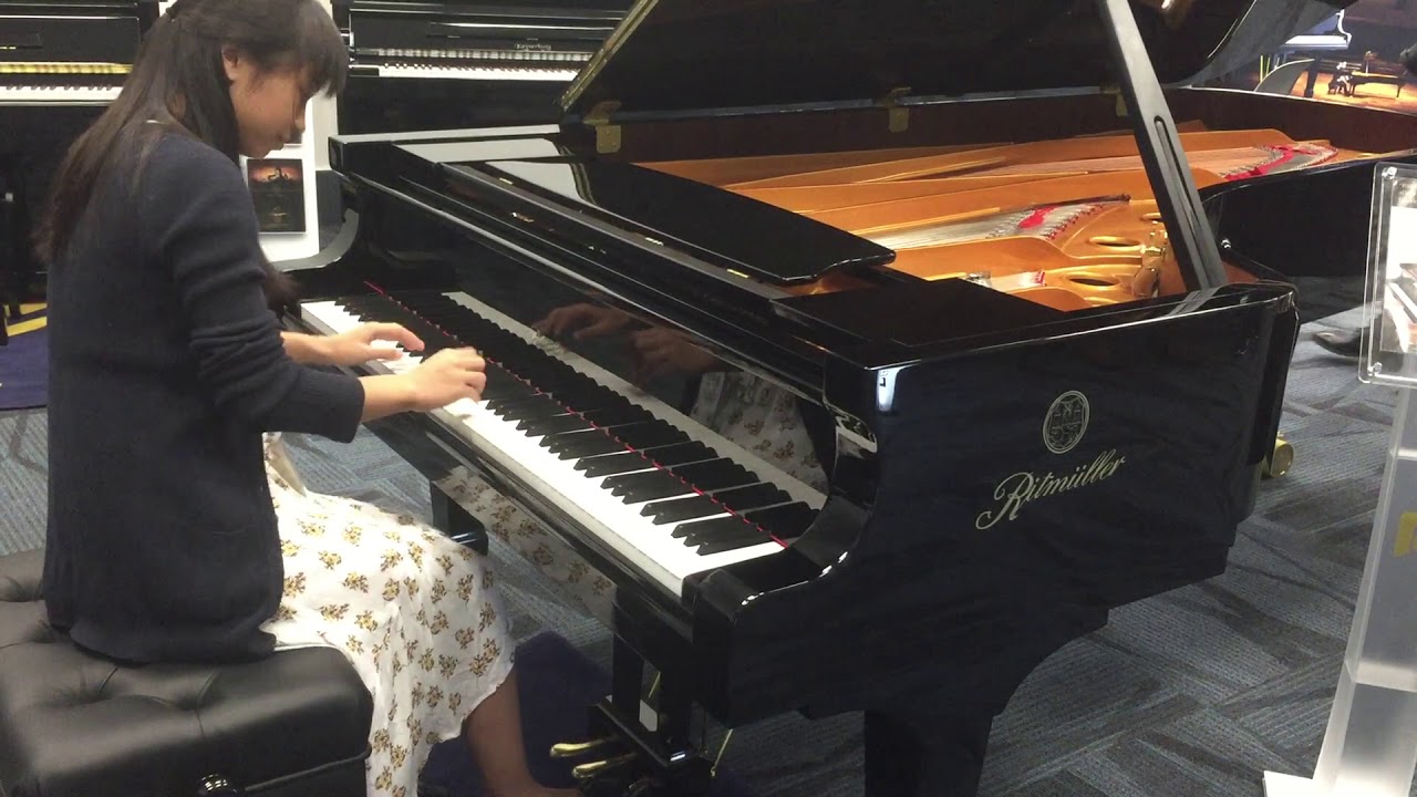Bethany Huang performs on the Ritmüller GH275 Concert Grand
