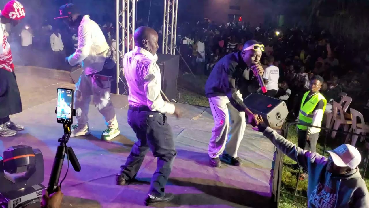 Dexta Rapper Performing With Dad - Olimudoma #UgMagic
