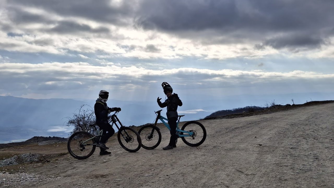 Golden dust Bike Park Bulgaria off season laps with da bro