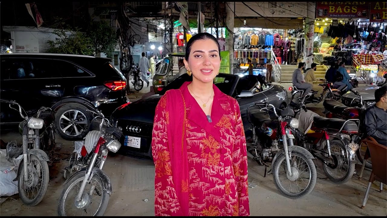 Bags for Rs 800 | Velvet Trouser for Rs 900 | Kashmiri Embroidery Shawl 3K & 2K | Commercial Market