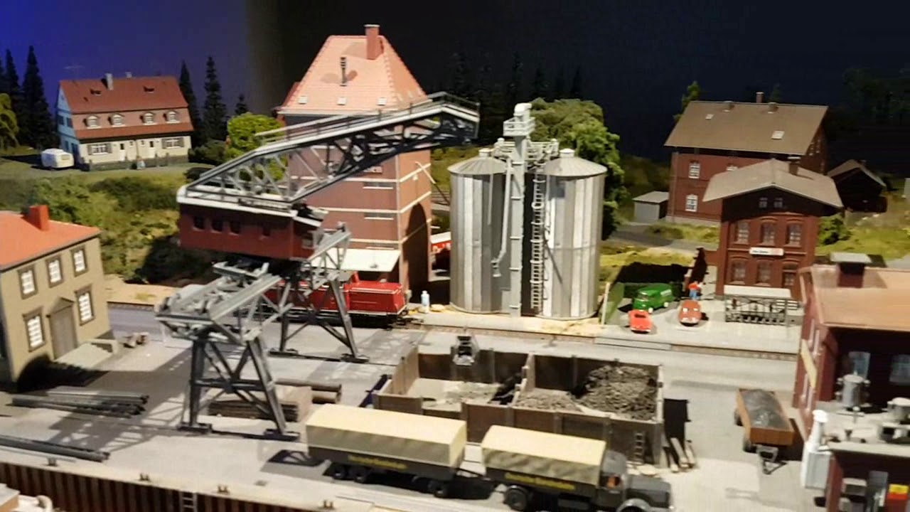 Triberg land @ Modelspoortreinen-Faller Car System - Faller Kermis
