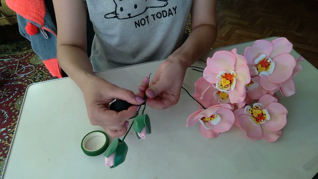 Нежная орхидея из изолона. Часть 2. Сборка цветов и формирование  веточки.