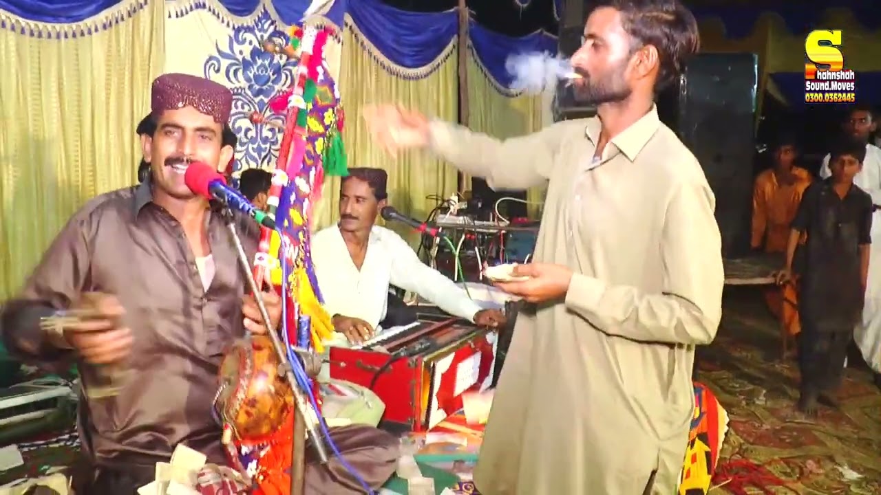 lakhh dendus bharry  kon yar chadends/}}liaquat solangi new song