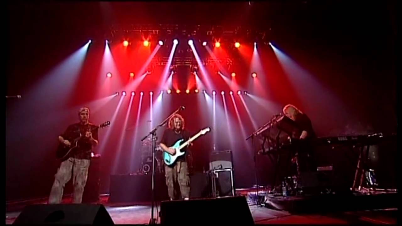 Pendragon - King Of The Castle