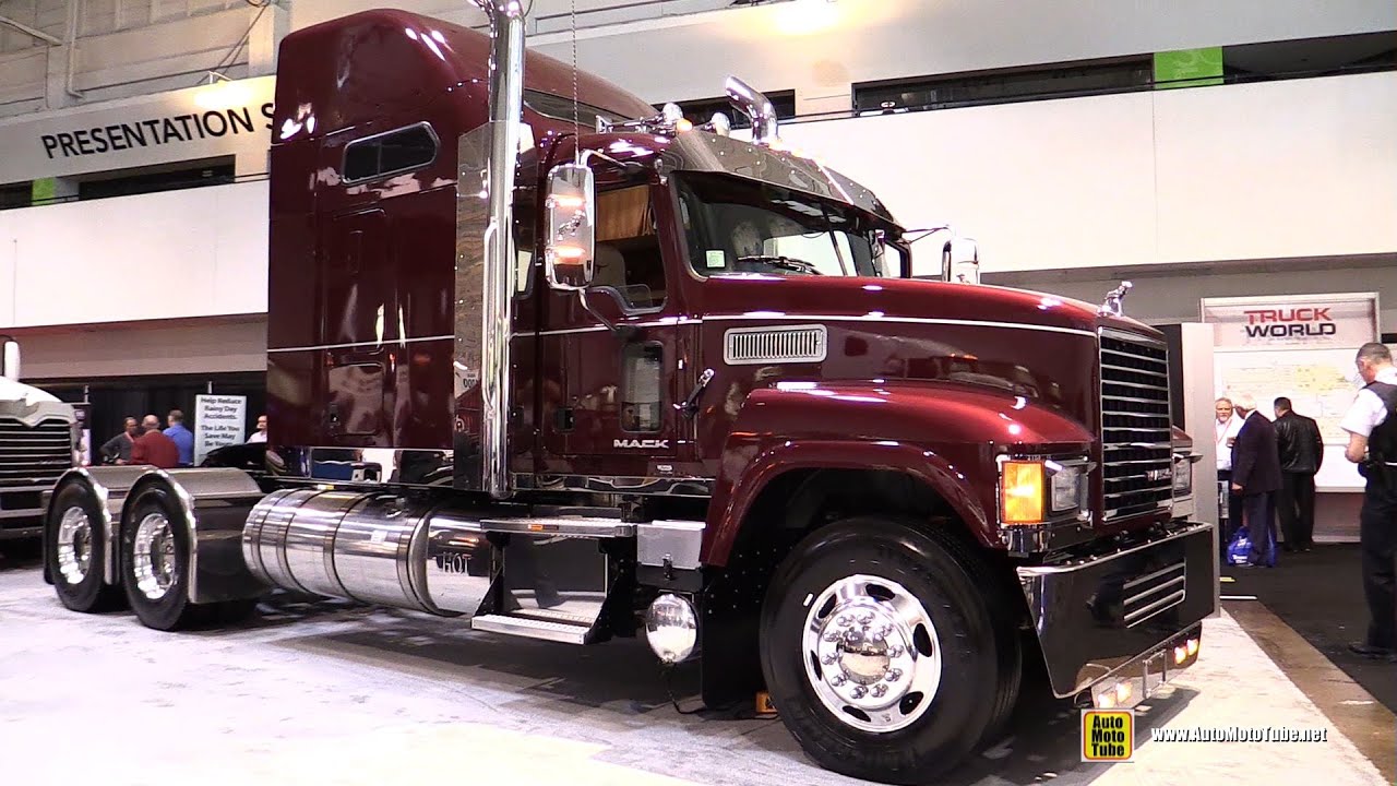 2016 Mack Pinnacle CHU613 70 Midrise Rowhide Sleeper Truck-Exterior Cabin Walkaround-2016 Truckworld