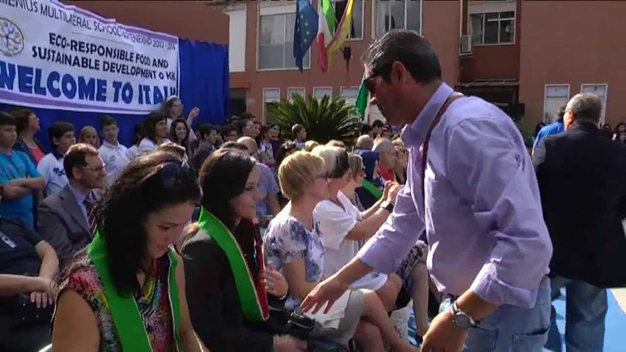 L'Istituto Quasimodo saluta le delegazioni dei paesi partecipanti al progetto Comenius