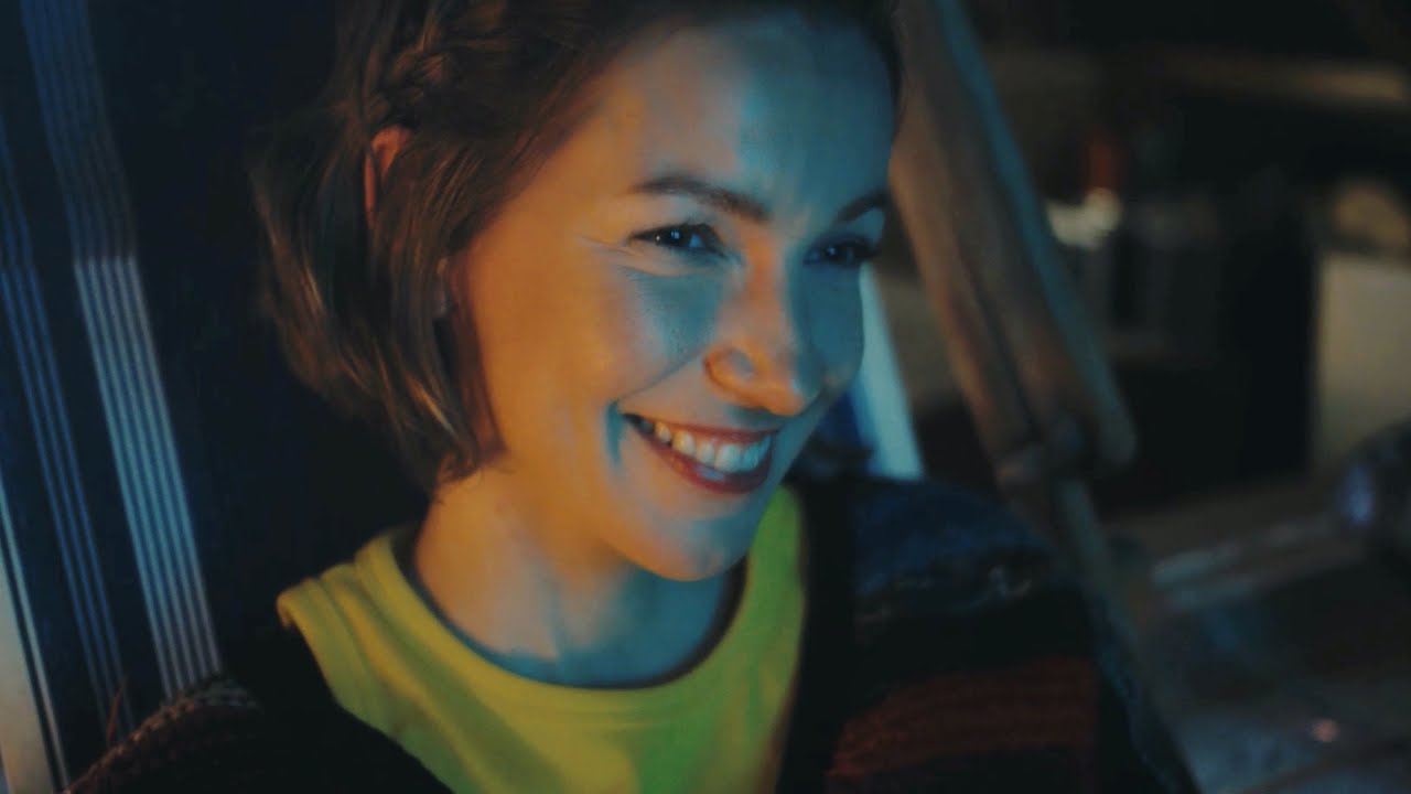 ZUZANA SMATANOVÁ - Jablone [OFFICIAL]