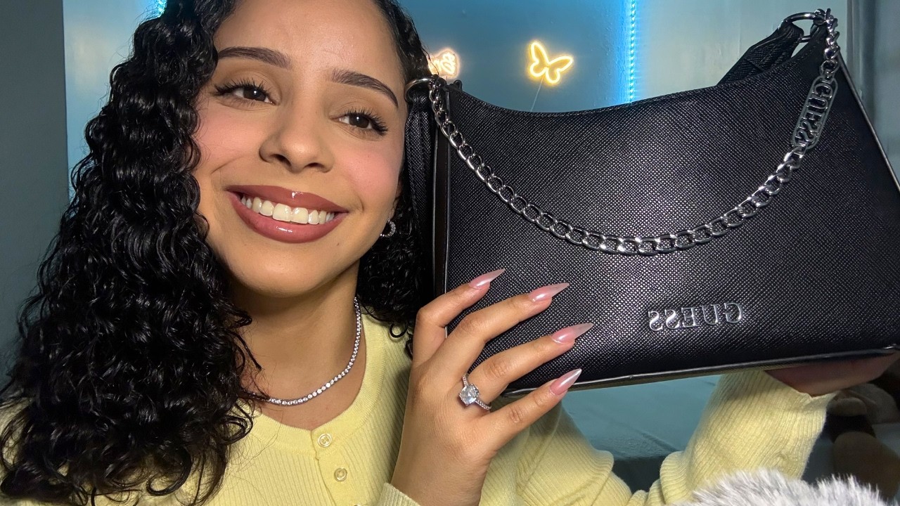 ASMR | What’s in my bag…👀👜