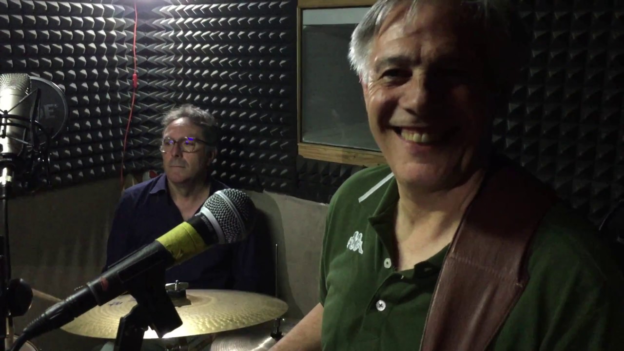 Abballa la quadriglia (Maffucci) by Banda della Posta - Musica per Sposalizi a Calitri in Irpinia