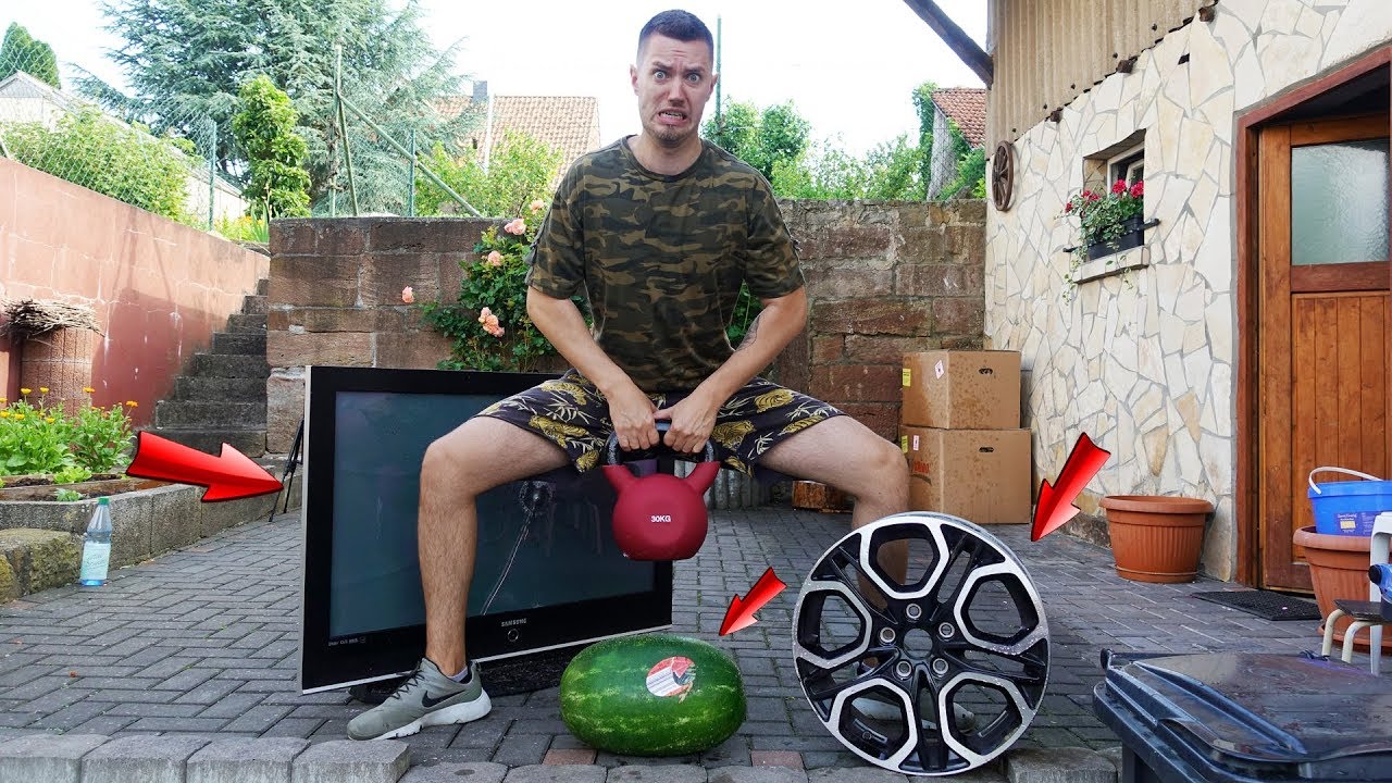 MEGA schwere 30 KG KUGELHANTEL runter fallen lassen auf RIESEN WASSERMELONE und mehr!