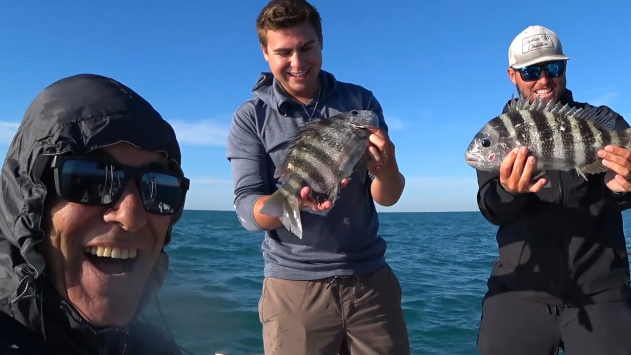 Si ritorna a pesca dopo qualche mese ma,dalla barca e distanti dalla costa 