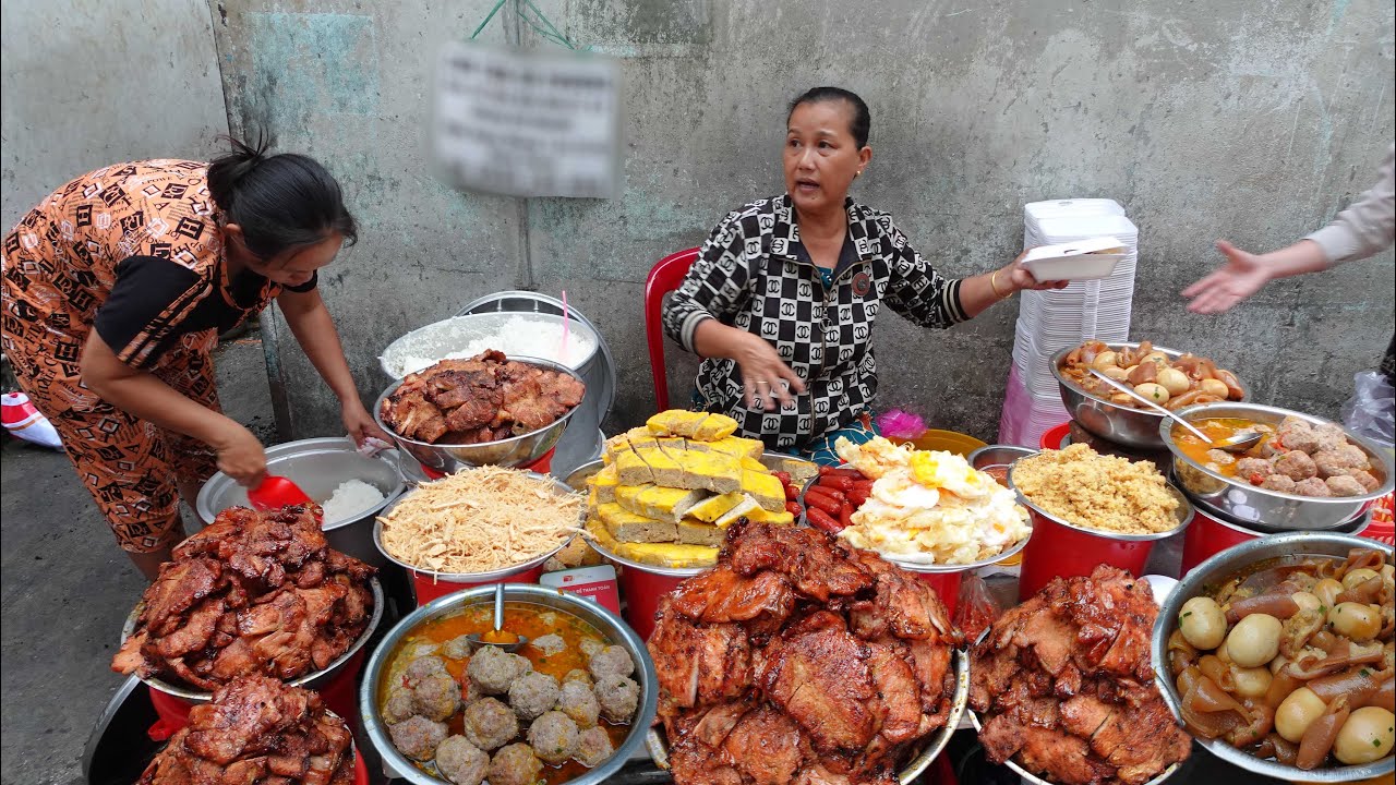 Chảy nước miếng quầy cơm tấm sườn - bì - chả siêu hấp dẫn hẻm nhỏ Sài Gòn giới trẻ tứ xứ ghé ăn