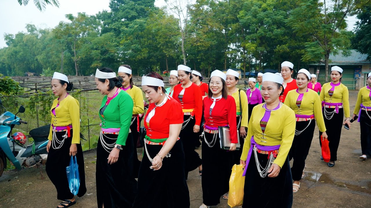 20 tháng 10 tại xóm Vành - xã Yên Phú - tỉnh Phú Thọ, hiếm nơi nào tổ chức vui như này