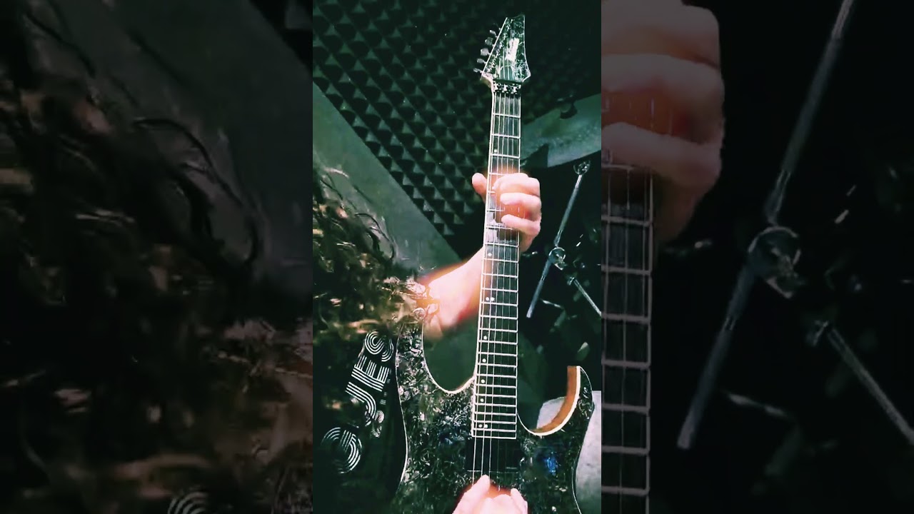 Filip on the fretboard! 
