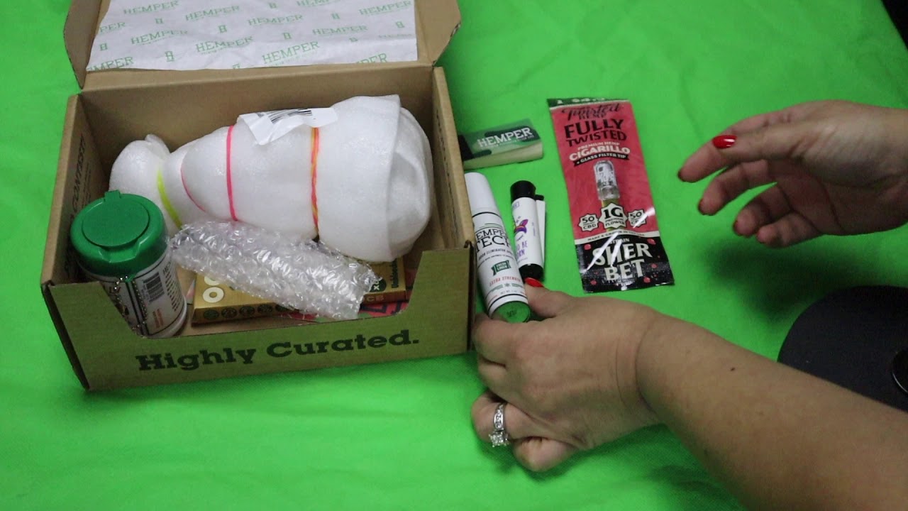 HEMPER BOX UNBOXING FEB 2021 VALENTINES EDITION