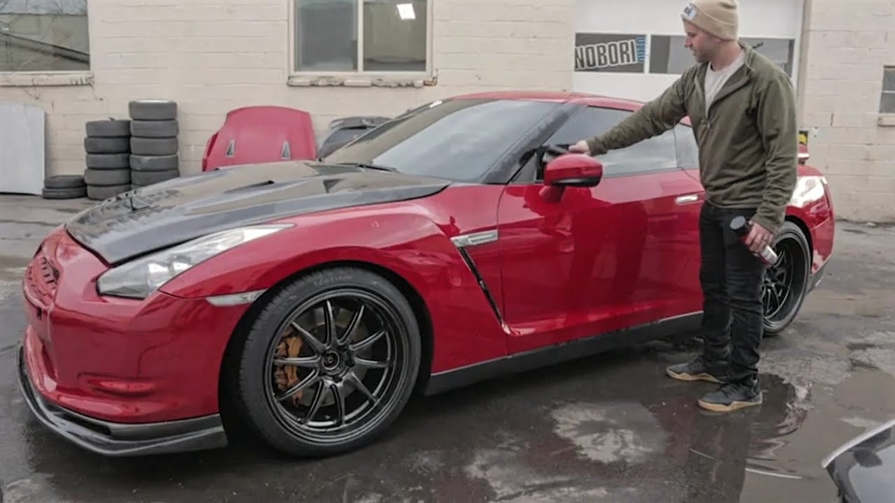 GT-R Gets a Carbon Fiber Front Lip