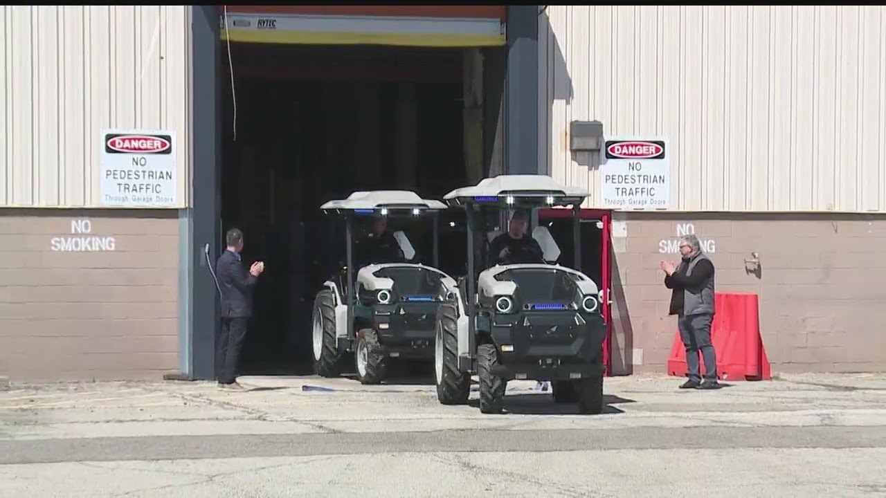 Foxconn unveils new electric tractors produced in Lordstown