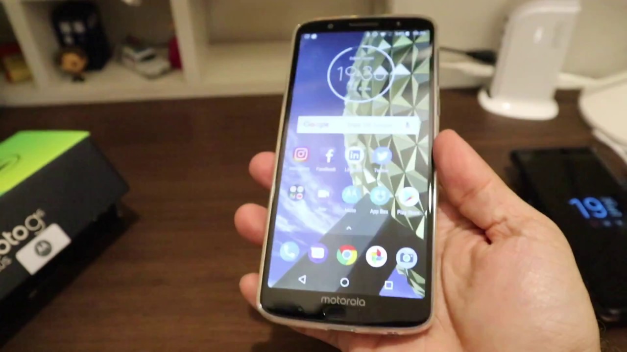 Moto G6 Plus: Veja os pontos positivos e negativos do novo celular da Motorola