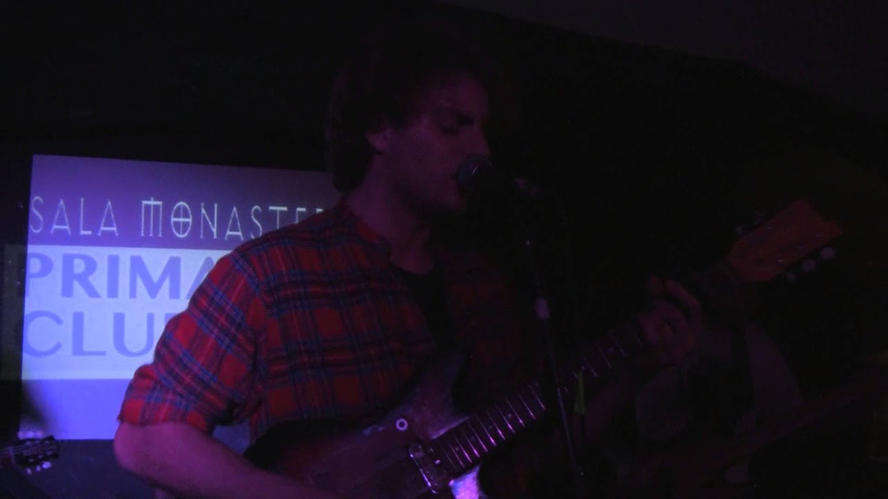 MAC DEMARCO - Ode to Viceroy (live Primavera Club) (8-12-2012)