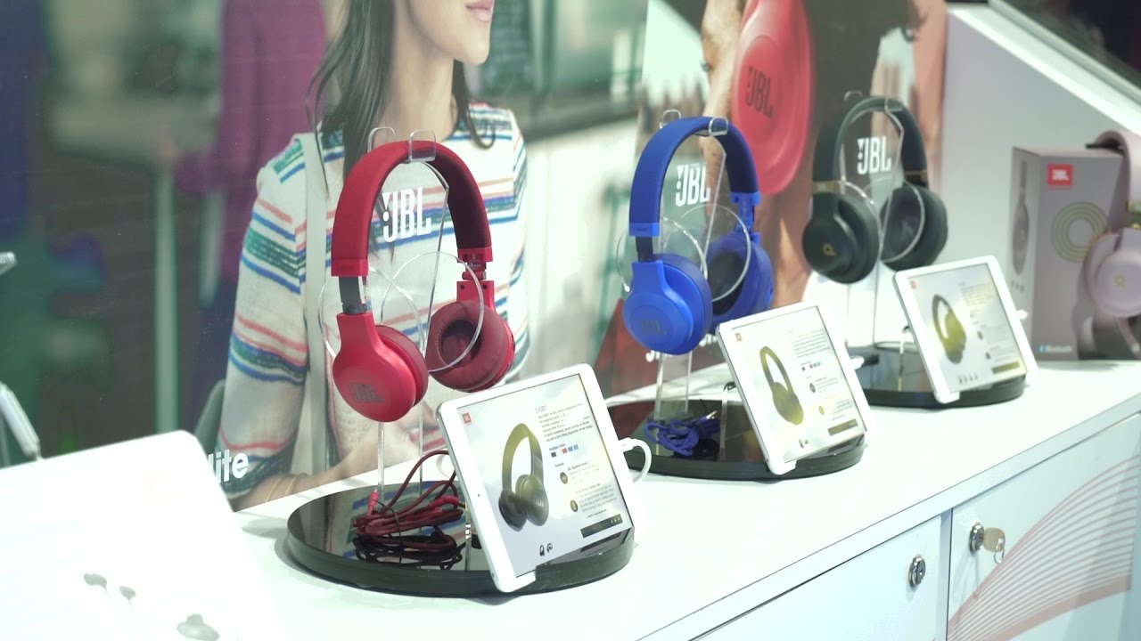 JBL E45BT and E55BT wireless headphones | CES 2017 | Crutchfield video
