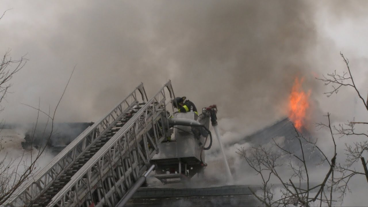 4th Alarm Rips Through Law Offices in Center City Bethlehem, PA. | 02/09/14